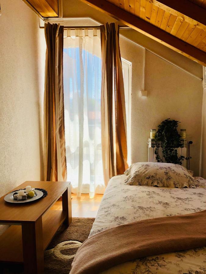 Adella Apartamento Sarajevo Exterior foto